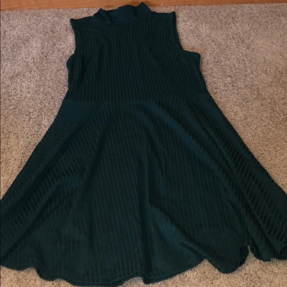 Emerald green Aeropostale dress